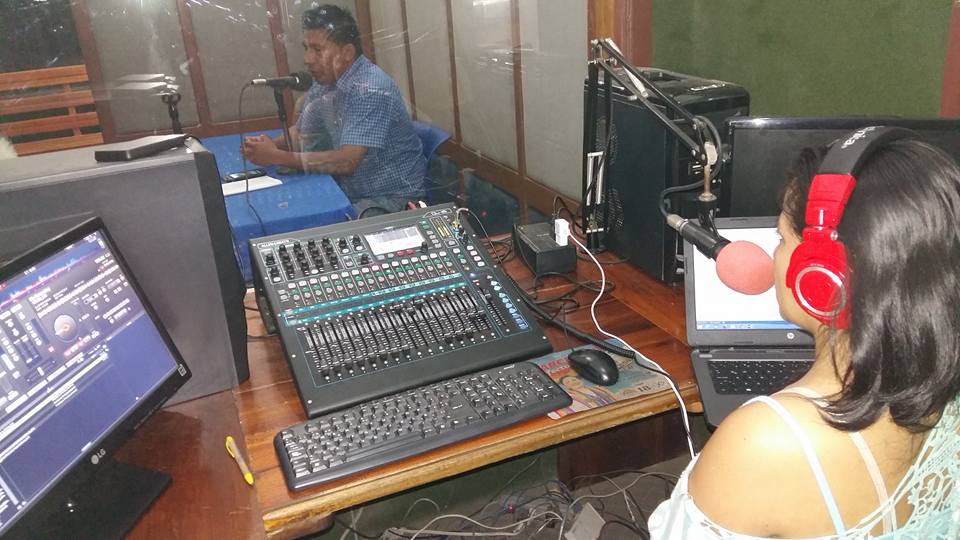 Radio La Voz de Arutam del Pueblo Shuar fuera del  aire