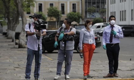 Periodistas fallecidos, contagiados por COVID-19 en Ecuador
