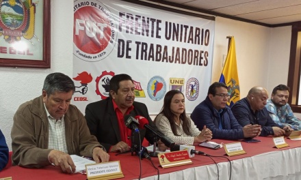 Frente Unitario de Trabajadores convoca a movilización ante crisis en el Seguro Social