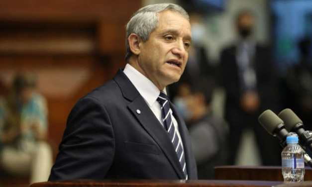 Con 105 votos afirmativos el ex ministro Patricio Carrillo es censurado por la Asamblea Nacional