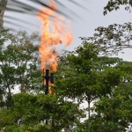  Comunidades de Sucumbíos esperan que Petroecuador apague los mecheros hasta el 31 de marzo